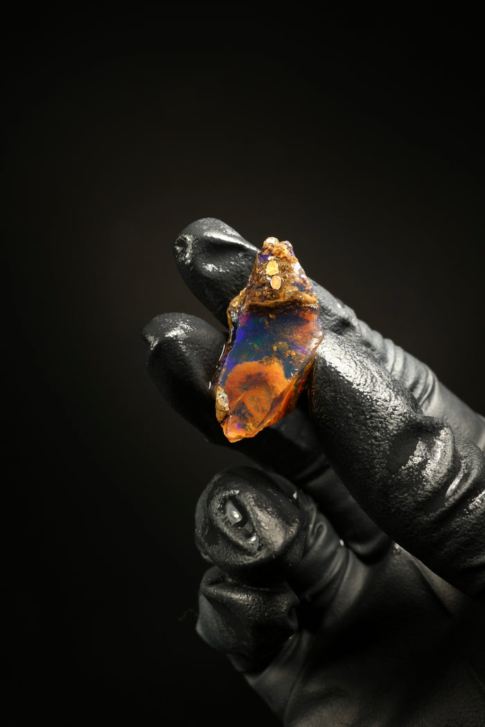 5.12g Rough Ethiopian Welo Specimen Opal