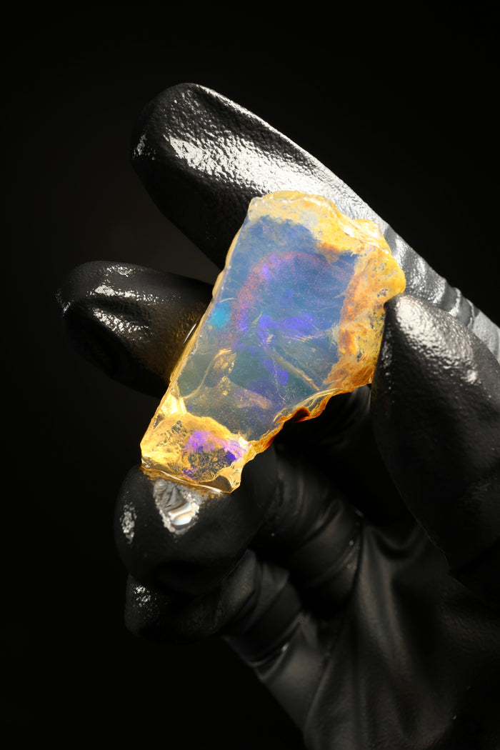 9.61g Rough Ethiopian Welo Specimen Opal