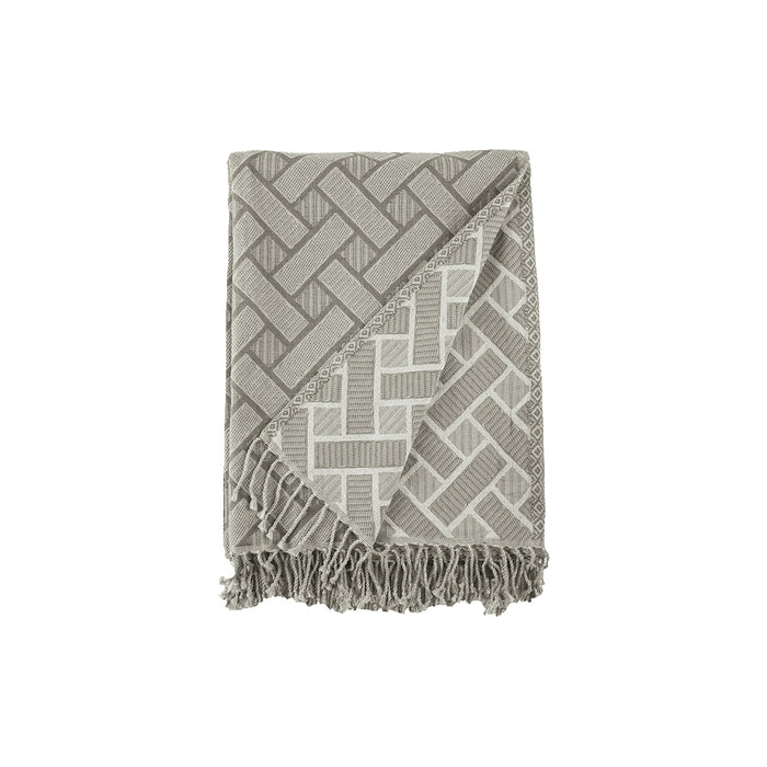 A Leighton Shale Throw.