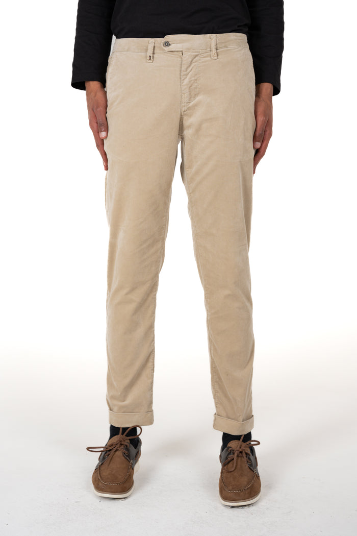 42 / Beige