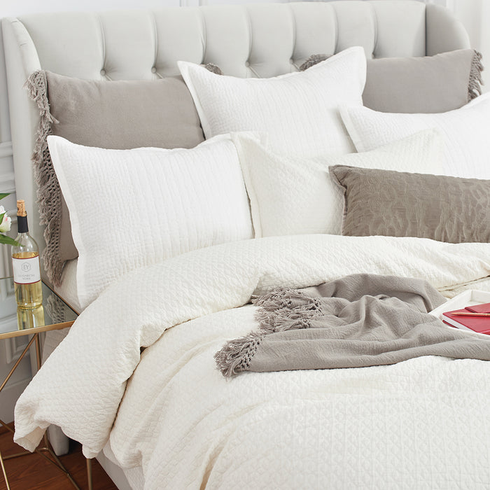 A Pernille Ivory Euro Sham.