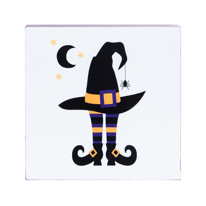 A Witchy Hat Shelf Block.
