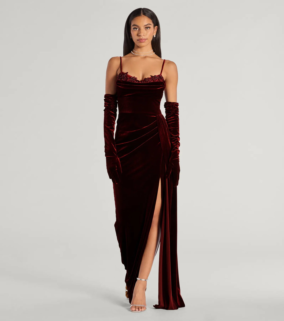 Inez Beaded Applique Velvet Formal Column Dress With Gloves