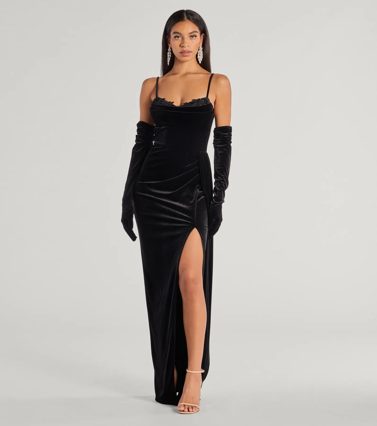 Inez Beaded Applique Velvet Formal Column Dress With Gloves