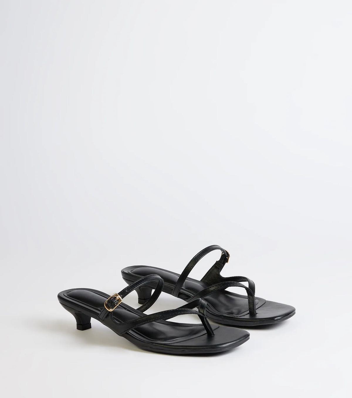 Chic Trend Thong Strap Kitten Heel Mules
