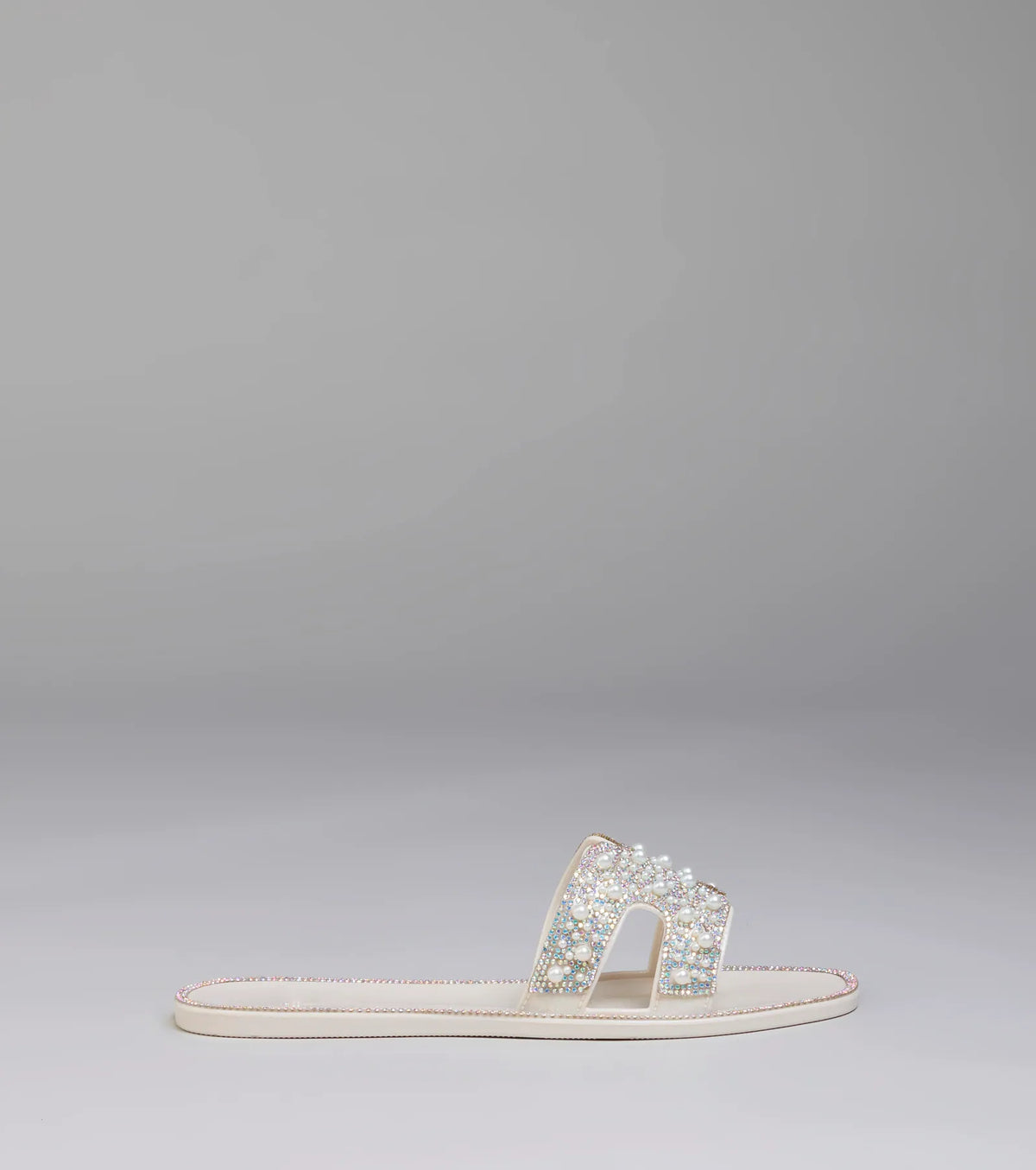 Pop Of Luxe Sparkle Faux Pearl Rhinestone Sandals