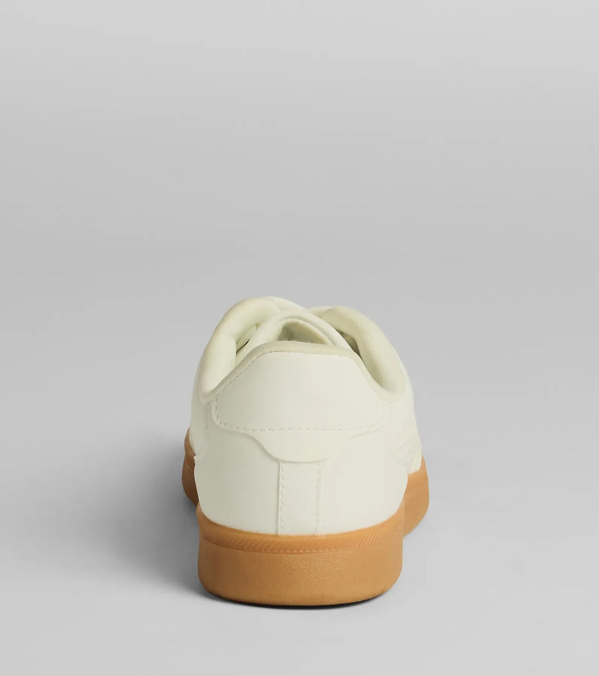 Chic Kicks Contrast Trim Sneakers