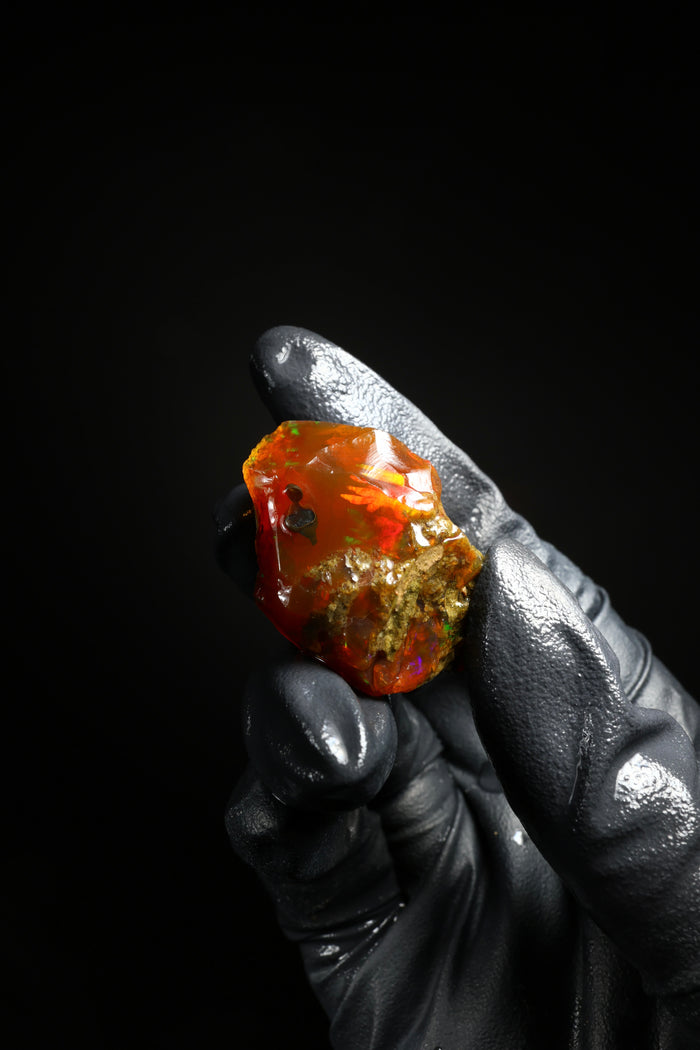 15.54g Rough Ethiopian Welo Specimen Opal