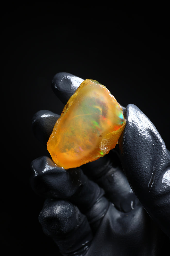 15.98g Rough Ethiopian Welo Specimen Opal