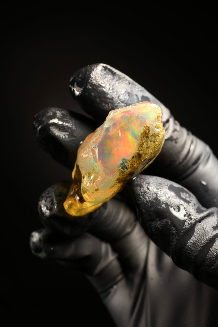 16.07g Rough Ethiopian Welo Specimen Opal