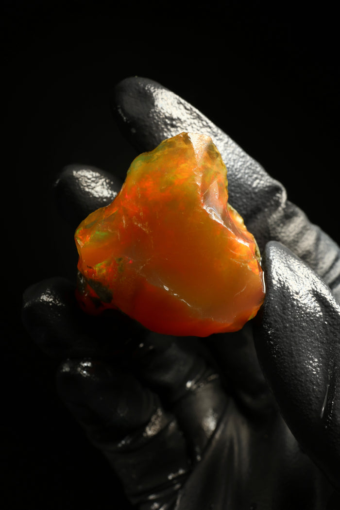 18.03g Rough Ethiopian Welo Specimen Opal