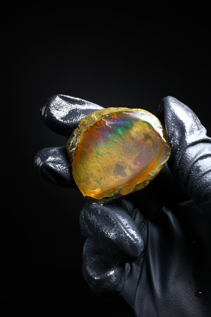 18.79g Rough Ethiopian Welo Specimen Opal