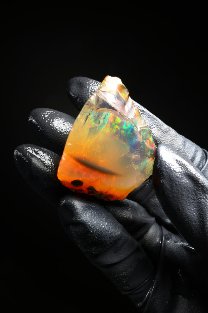 21.40g Rough Ethiopian Welo Specimen Opal