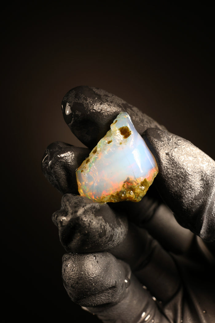 4.64g Rough Ethiopian Welo Specimen Opal
