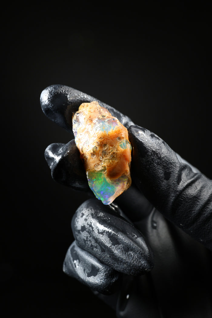 5.03g Rough Ethiopian Welo Specimen Opal