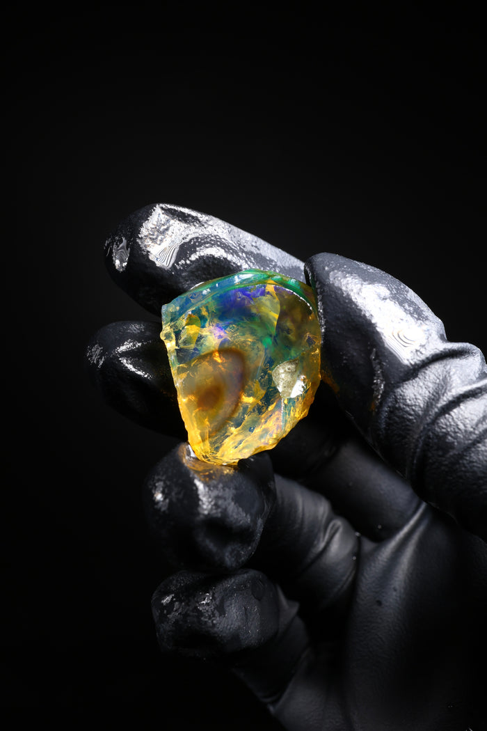 5.42g Rough Ethiopian Welo Specimen Opal