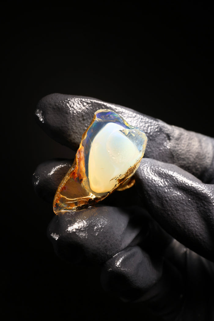 6.76g Rough Ethiopian Welo Specimen Opal