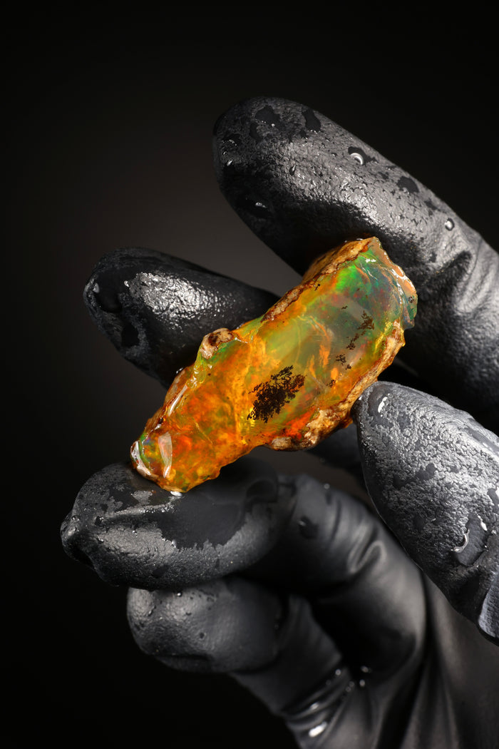 7.30g Rough Ethiopian Welo Specimen Opal