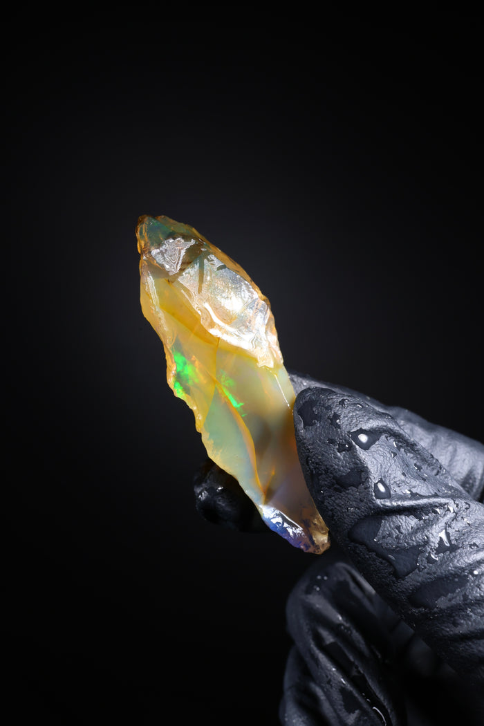 8.90g Rough Ethiopian Welo Specimen Opal