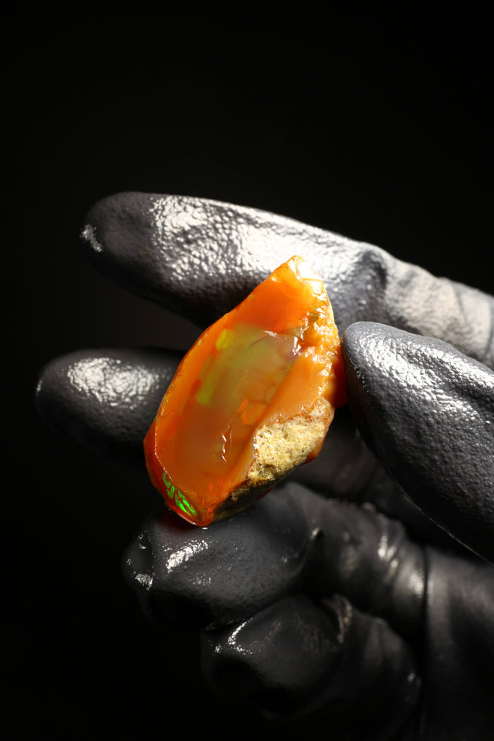 9.02g Rough Ethiopian Welo Specimen Opal