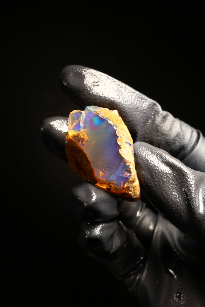 9.93g Rough Ethiopian Welo Specimen Opal