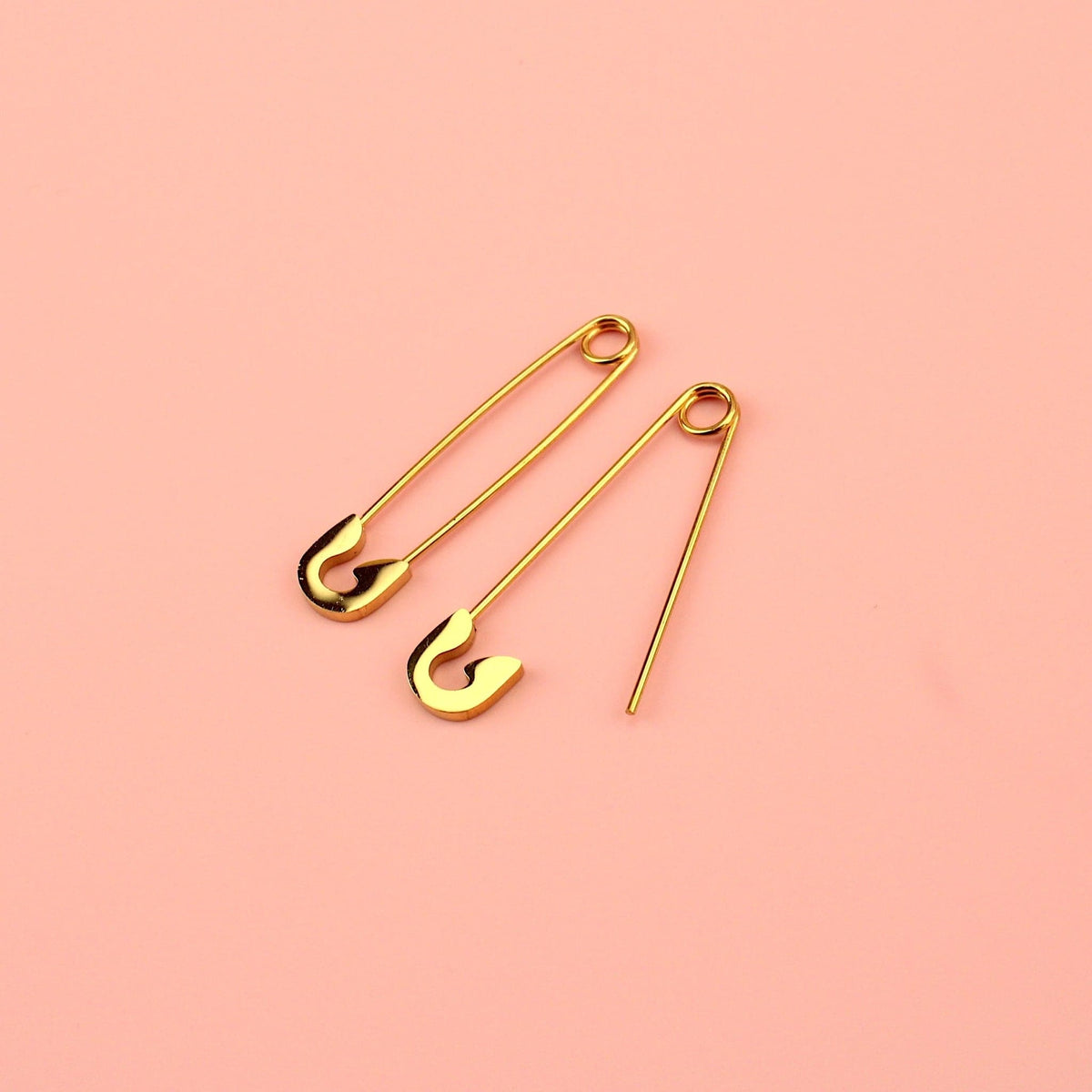 Pin it to Win it Safety Pin Earrings (Gold Plated)