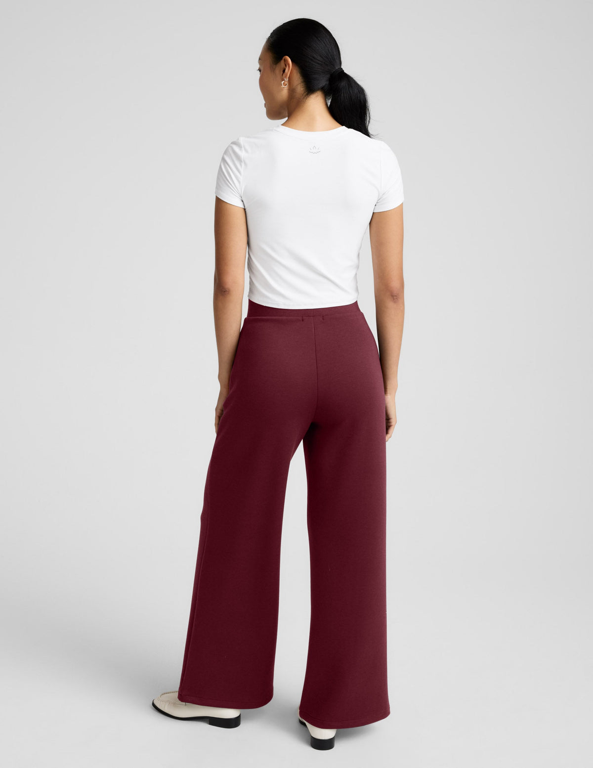 SoftSpring Wide Leg Pant 31"