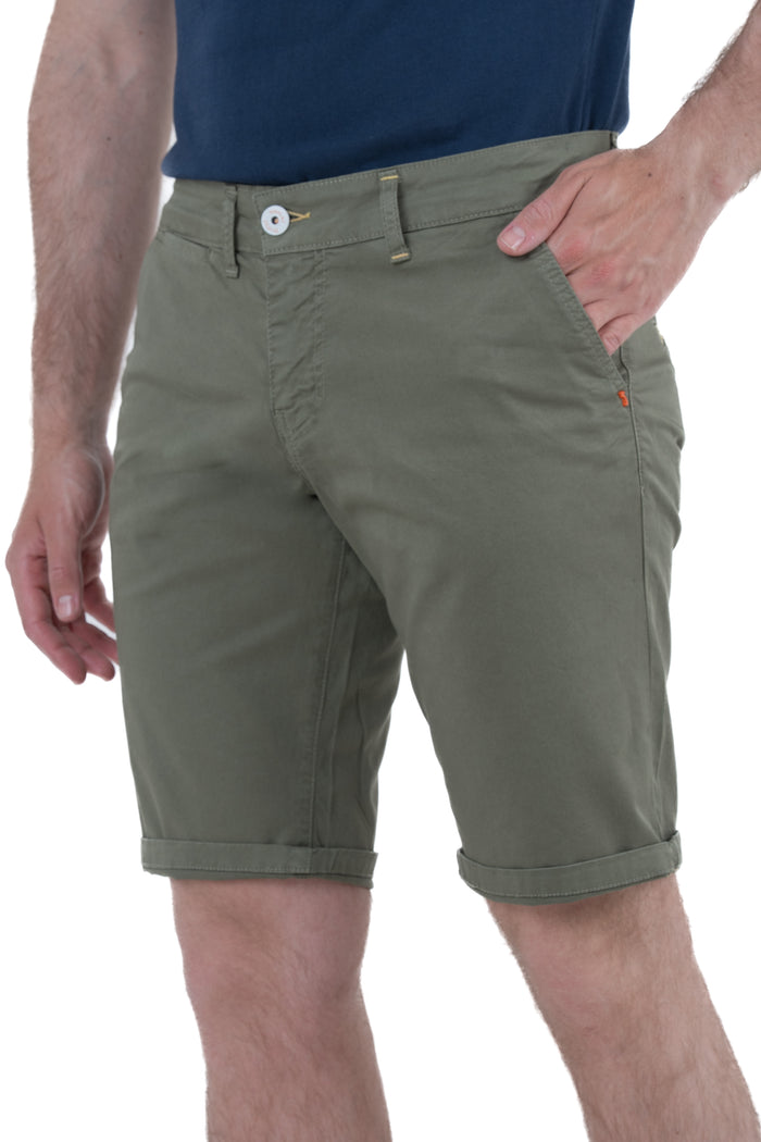 Bermuda in cotone slim Cristian Raso verde SS26