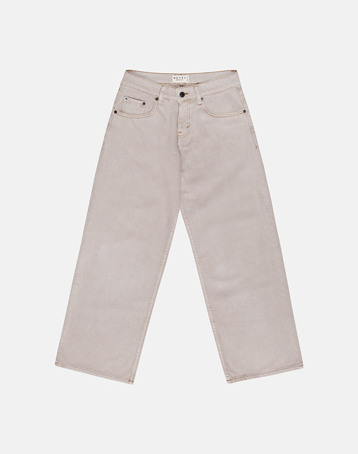 Image of Low Rise Roomy Jeans in Pebble