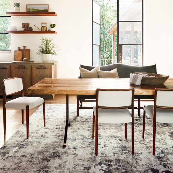 Shop artwork and discover remodeling services in the Schaumburg area. MegMade designs has been featured in HGTV magazine for their granny chic cottage home design style. Visit the MegMade store in the Andersonville - Chicago area.