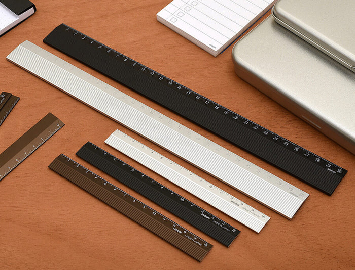 Midori - Non Slip Aluminum Ruler - 30 cm - Black