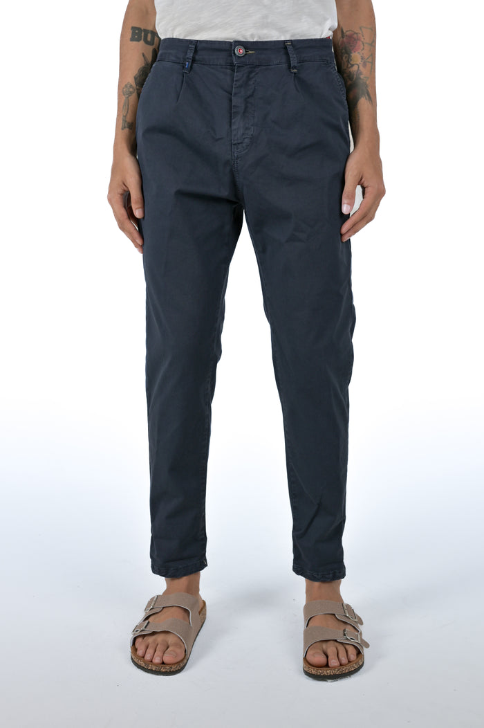 Pantaloni carrot New Private Blu SS26