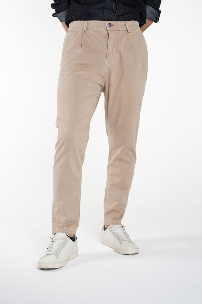 Pantaloni carrot New Private FW26