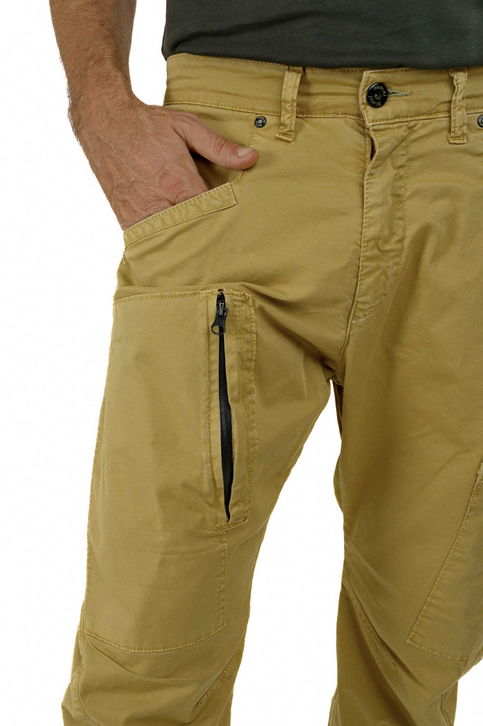 Pantaloni in cotone loose Out SS23