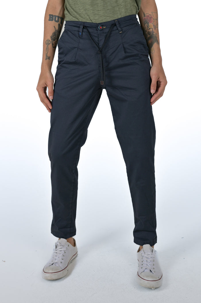 Pantaloni in cotone regular Different Raso SS25