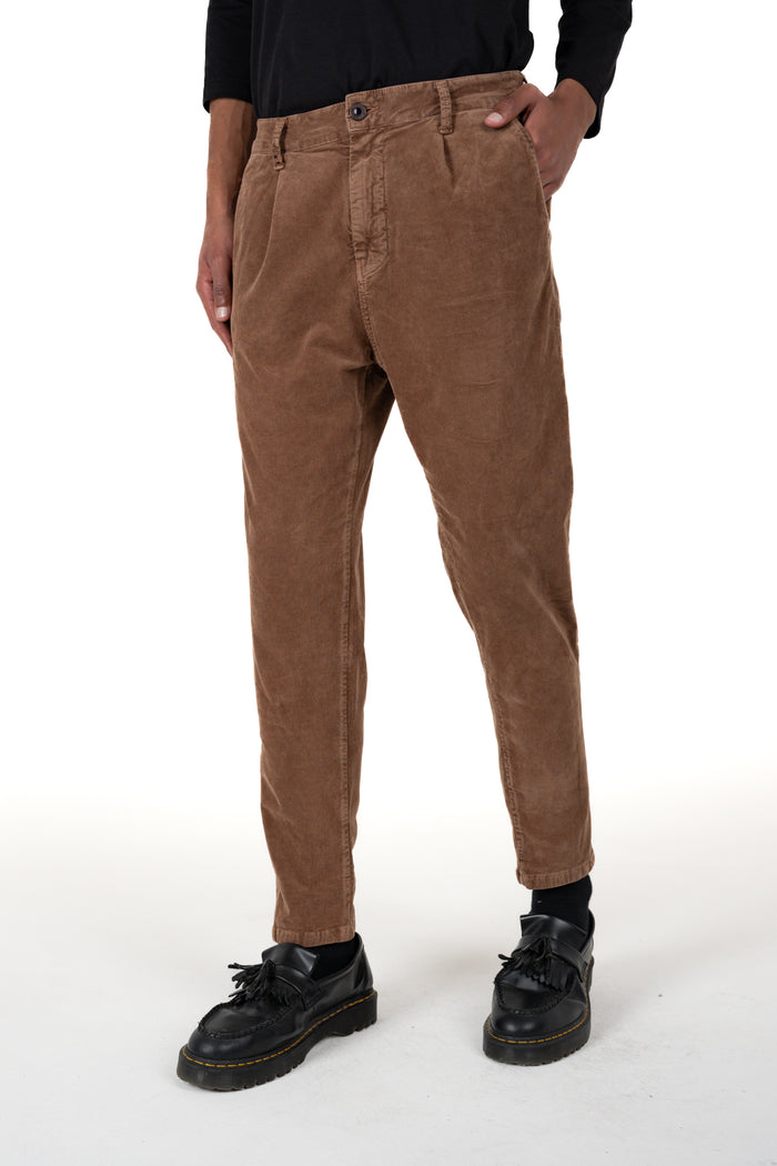Pantaloni in Velluto carrot New Private FW26