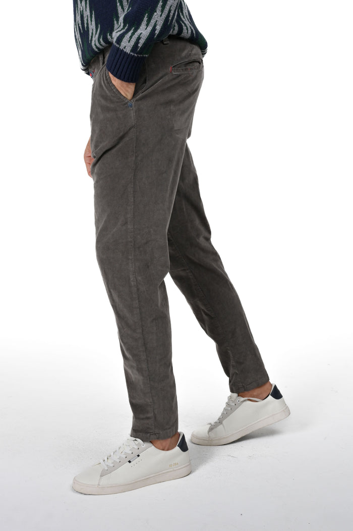 Pantaloni in Velluto carrot New Private FW26