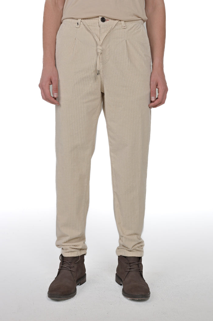 Pantaloni in velluto regular Different Costa  panna FW24/25