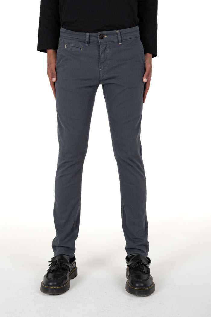Pantaloni slim Kinos FW26