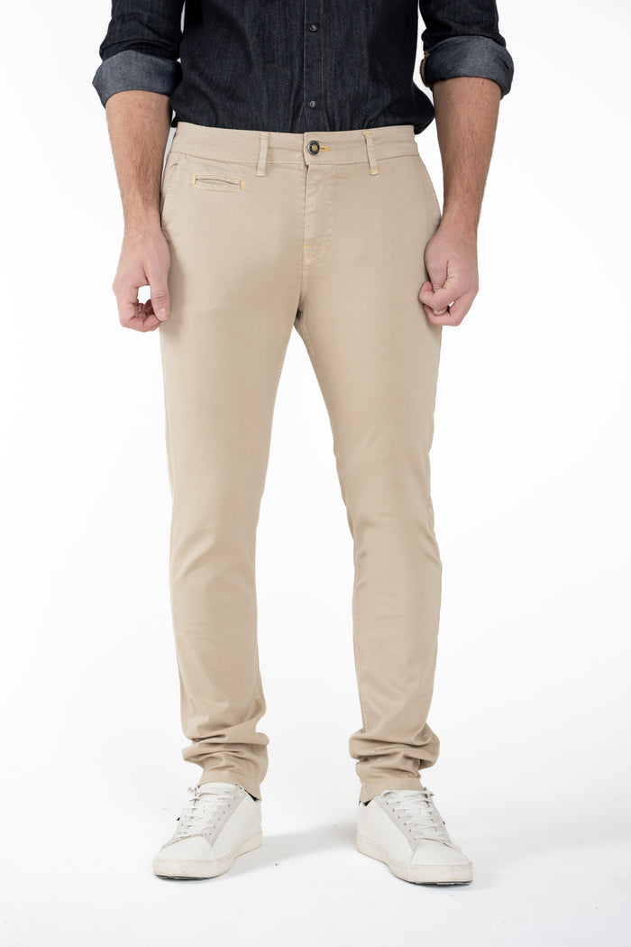 42 / Beige