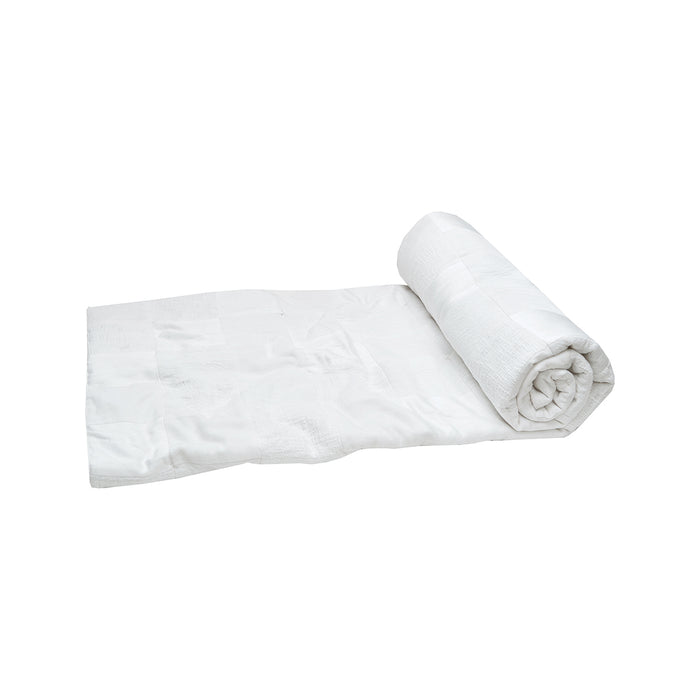 A Pia Throw.