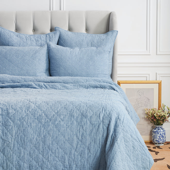 A Savina Euro Sham.