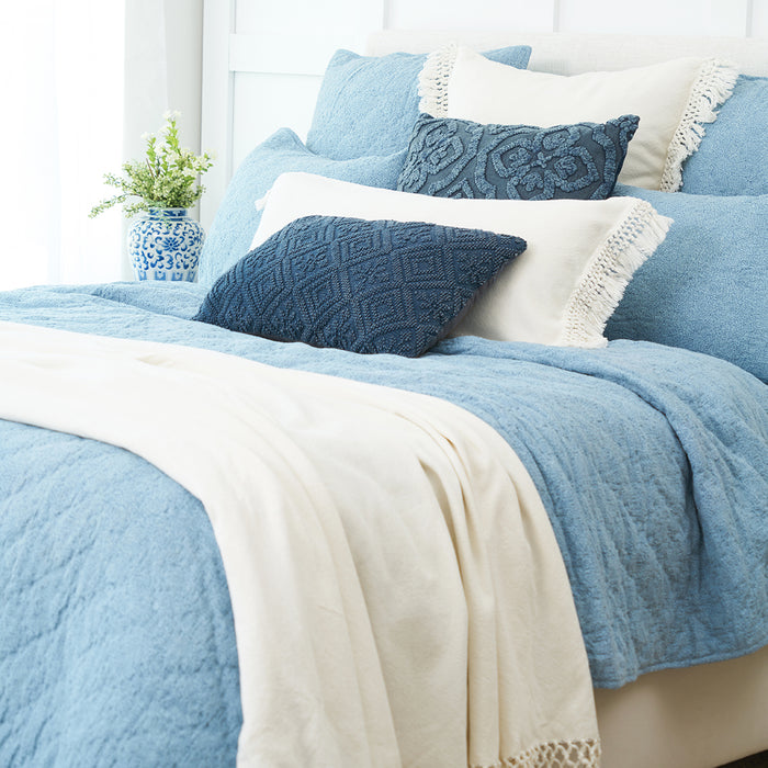 A Savina Euro Sham.